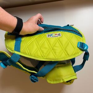 Outward Hound Dog Life Jacket Vest Size Medium NWT Outdoor Safety